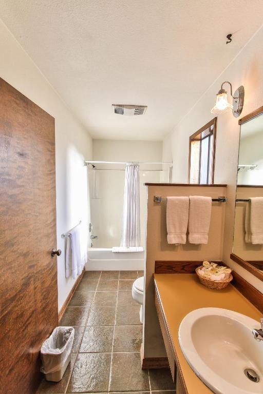 אנאקורטס Islands Inn חדר תמונה