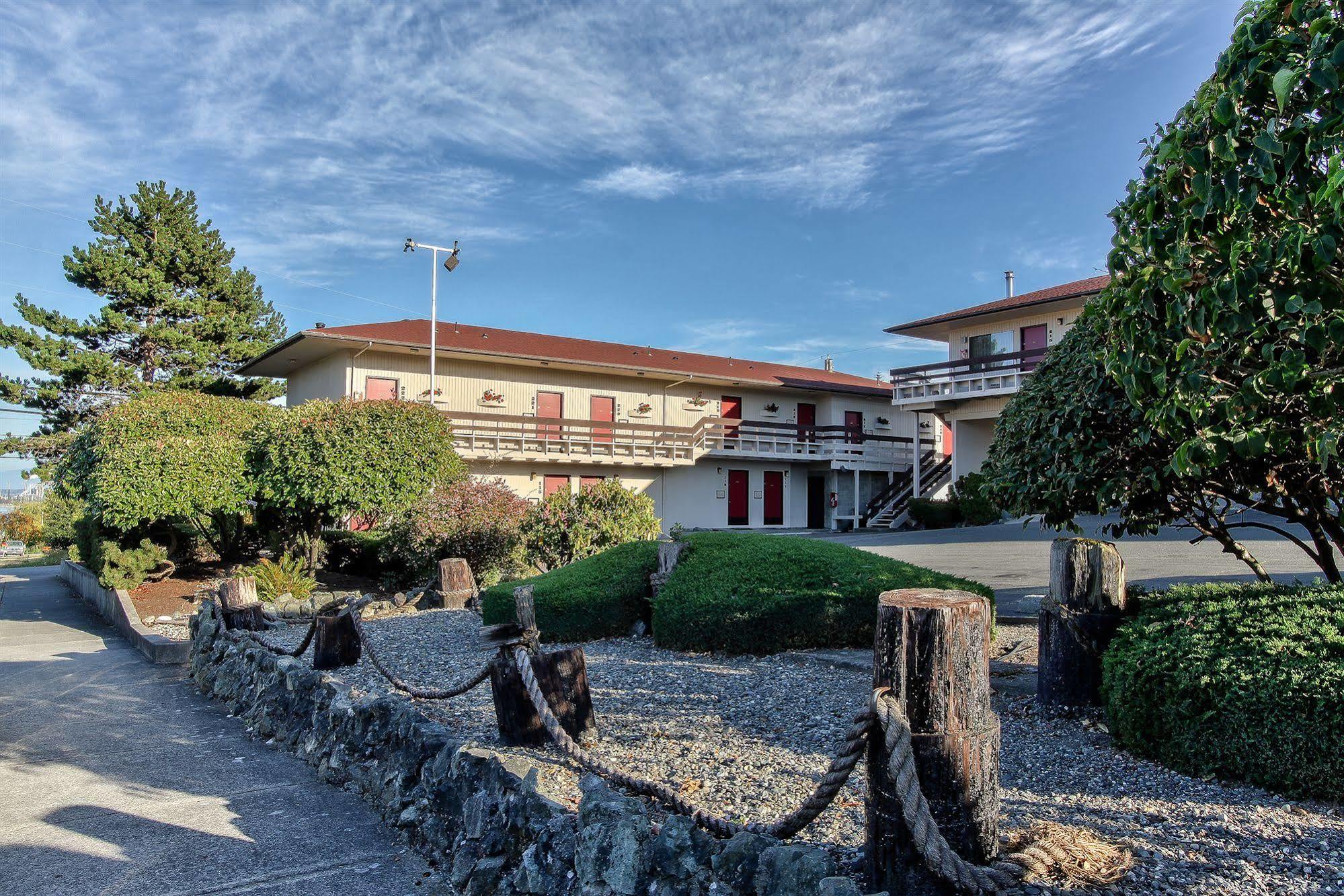 אנאקורטס Islands Inn מראה חיצוני תמונה
